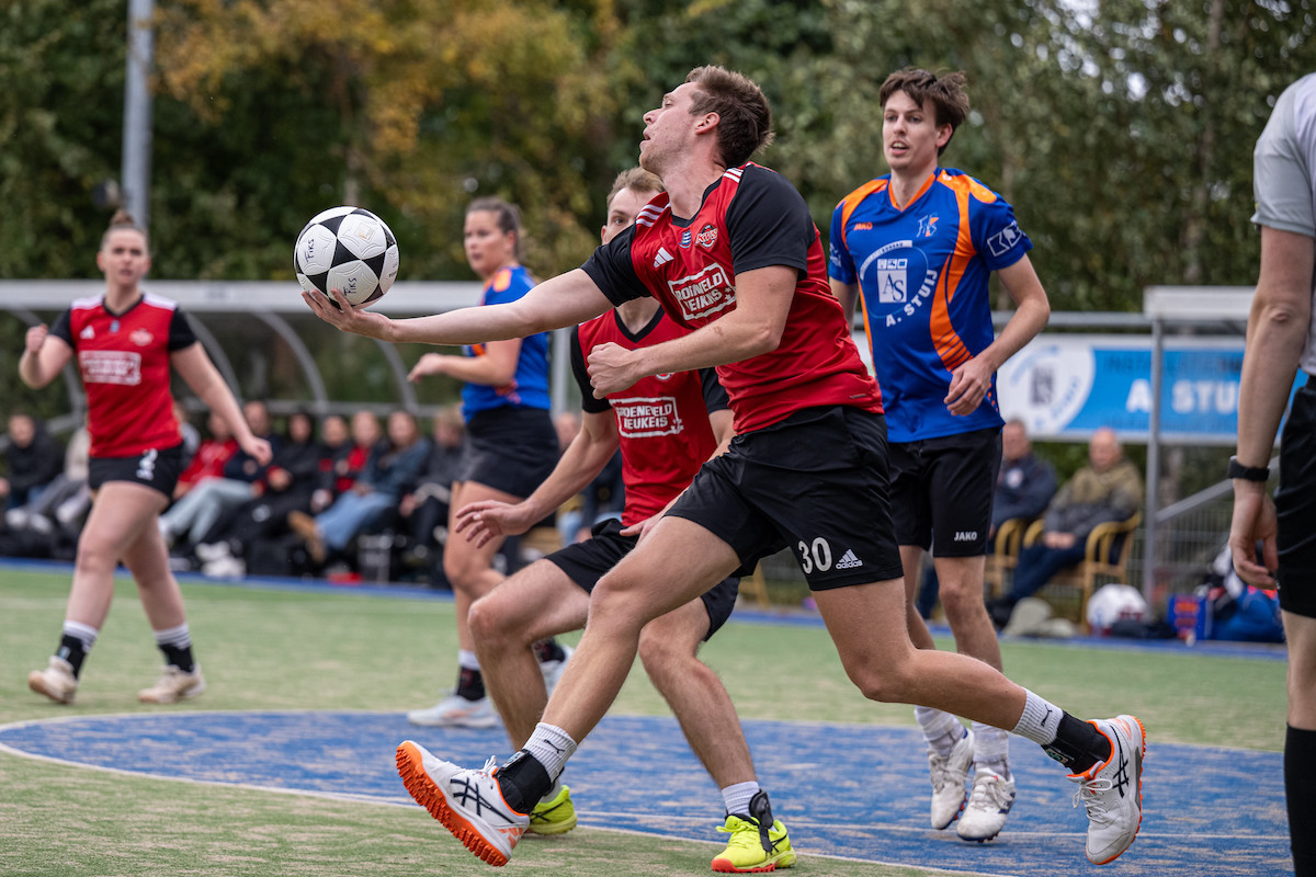 KVS/Groeneveld Keukens verliest van Fiks