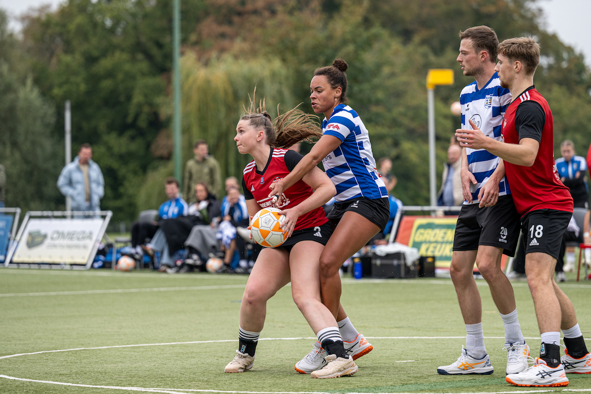 KVS/Groeneveld Keukens niet opgewassen tegen Blauw-Wit