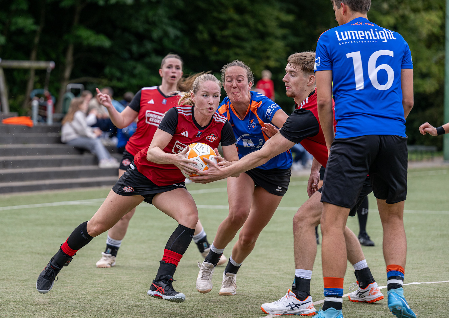 KVS/Groeneveld Keukens wint ruim in Ereklasse