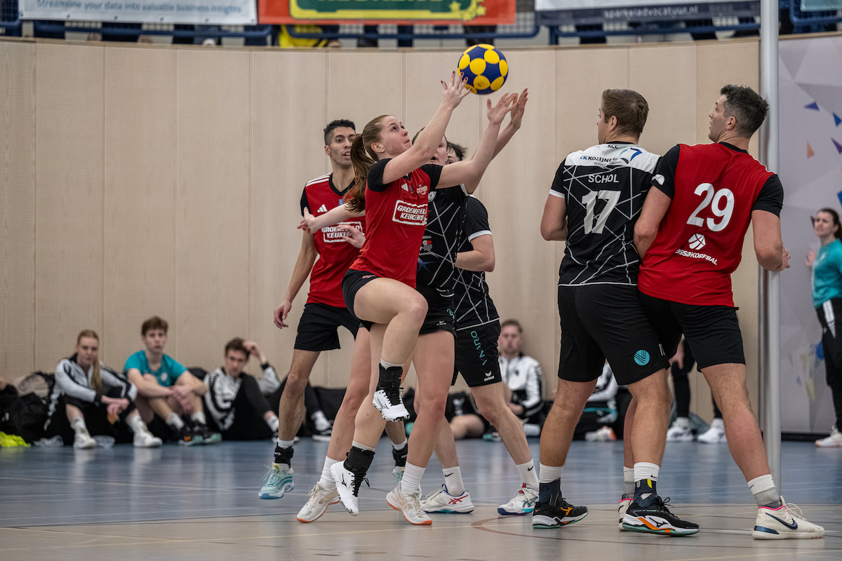 KVS/Groeneveld Keukens verliest opnieuw nipt na gelijkopgaand duel